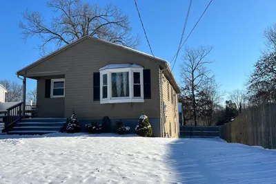 189 Waldorf St