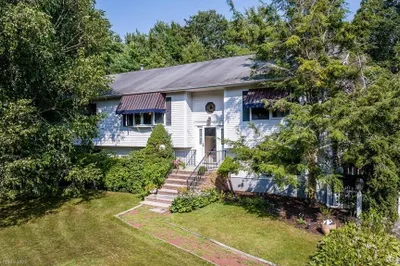 51 Mason Rd 1