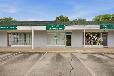 2 Olney St #16 1