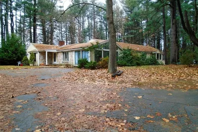 61 Sherman Bridge Rd