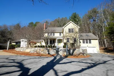 33 Wetherbee St 1