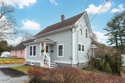151 Chace St 1