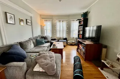 68 North St #2