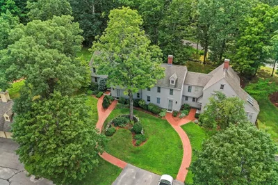 12 Wintergreen Ct #12