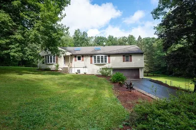104 Ball Hill Rd 1