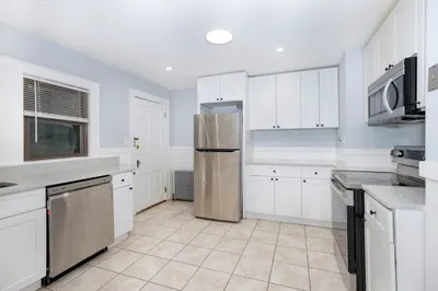 4 Weston Ave #3