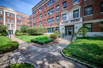 137 Englewood Ave #45