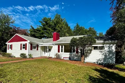92 Woodcliff Rd