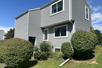 35 Autumn Ln #35