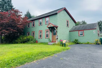423 Water Street 1