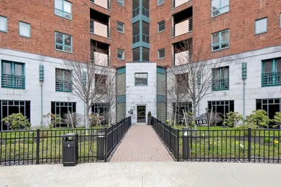 165 Cottage St #706