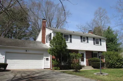 21 Shady Lane 1