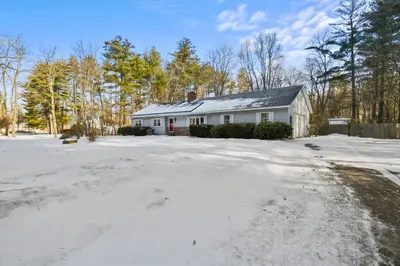 8 Pearl Brook Road 1