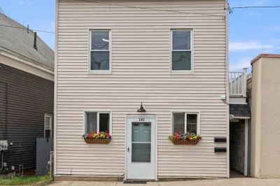 141 Prospect St 1