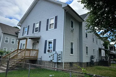 89 Kensington Ave 1