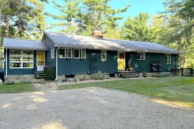 105 Holden Rd 1
