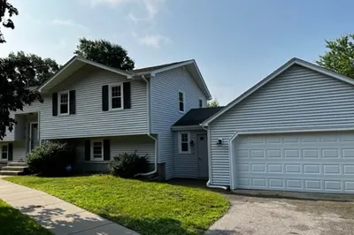 39 Kimberly Dr 1
