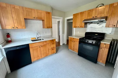 28 Boulevard Terrace #1