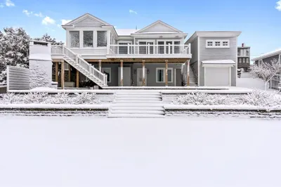 33 Bayview Rd 1