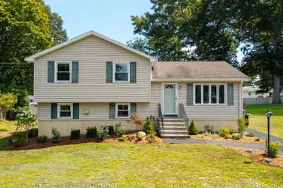 10 Chester Rd