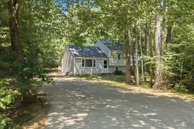 10 Woodhaven Street 1