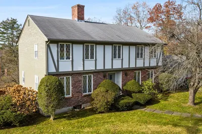 65 Temple Rd