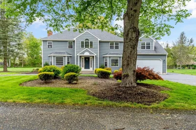 2 Augusta Cir 1