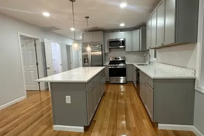 180-182 Osgood St #2