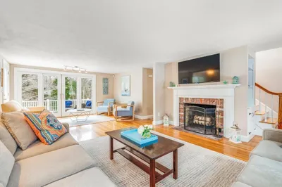 1 Fox Lane