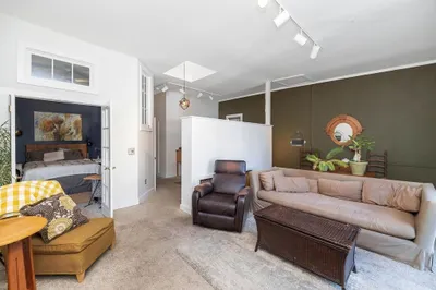 69 Market St 1