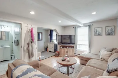 28 Mercer St #2
