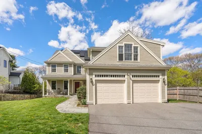 22 Edwardel Rd 1