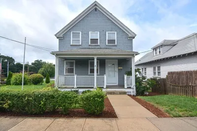 2 Palmer Ave