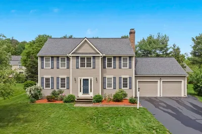 48 Lexington Drive
