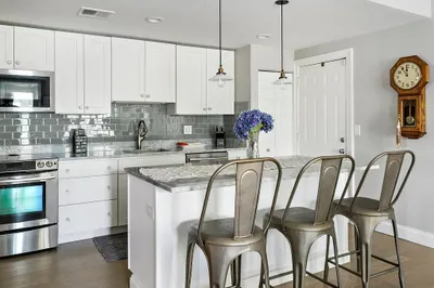 16 Walden Drive #18