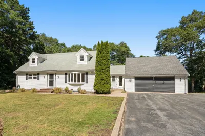 46 Wayne Rd 1