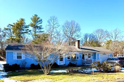 31 Galahad Cir