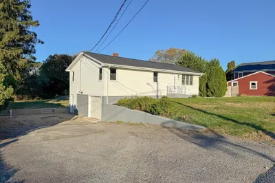 19 Richard Rd 1