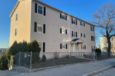170 Perry Ave #3B