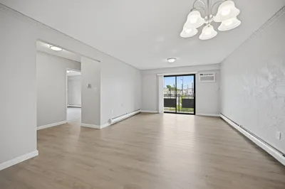 585 Revere Beach Pkwy #102 1