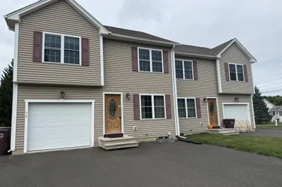 74 Moseley Ave #74 1