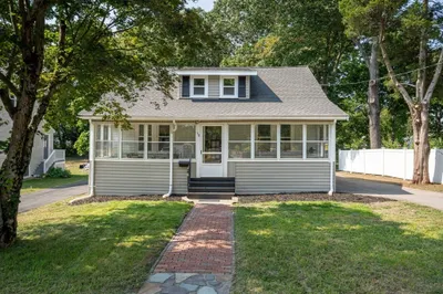 30 Pierce Rd