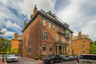 2 Otis Place #1 1