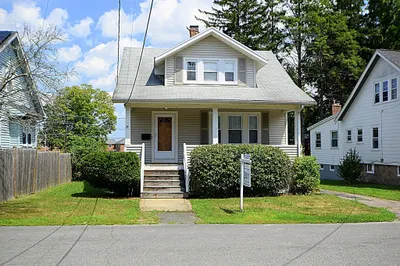37 Overlook Ave 1