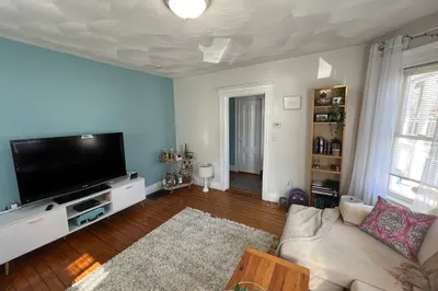 37 Cameron Ave #1