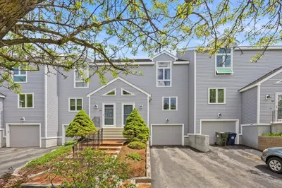 849 Boston Post Rd E Rd #3E