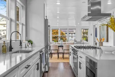 62 Governor Winthrop Rd #2
