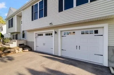 27 Sullivan St 1