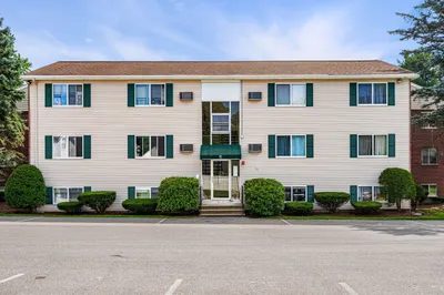 16 Appleton Park #C4 1