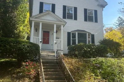 24 Highland Street 1
